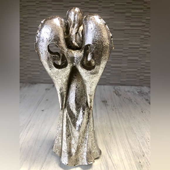 Set of 4 Angel figures. BNIB - Picture 3 of 4